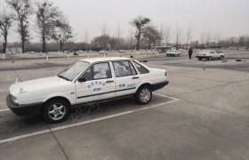 北京恒通駕校圖片|恒通駕校環(huán)境|恒通駕校訓(xùn)練場地【北京恒通駕校】